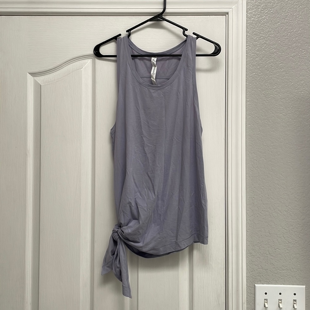 Lululemon size-tie tank—size 8
